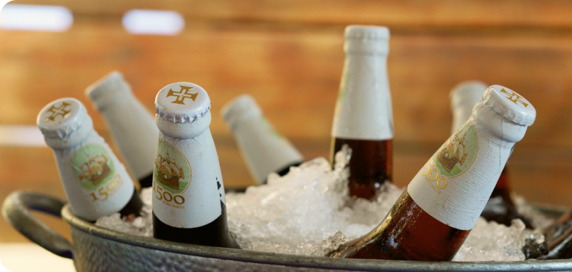 Imagem mostrando as opções de bebidas do Aguativa Golf Resort.