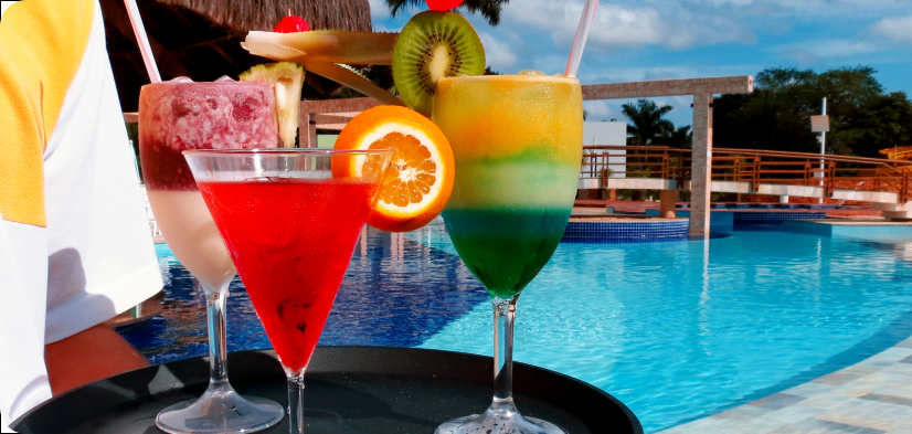 Imagem mostrando as opções de bebidas do Aguativa Golf Resort.
